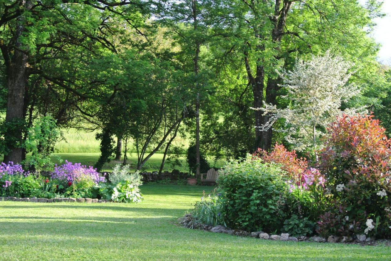 مبيت وإفطار Chambre D'Hotes Au Jardin De La Bachellerie المظهر الخارجي الصورة